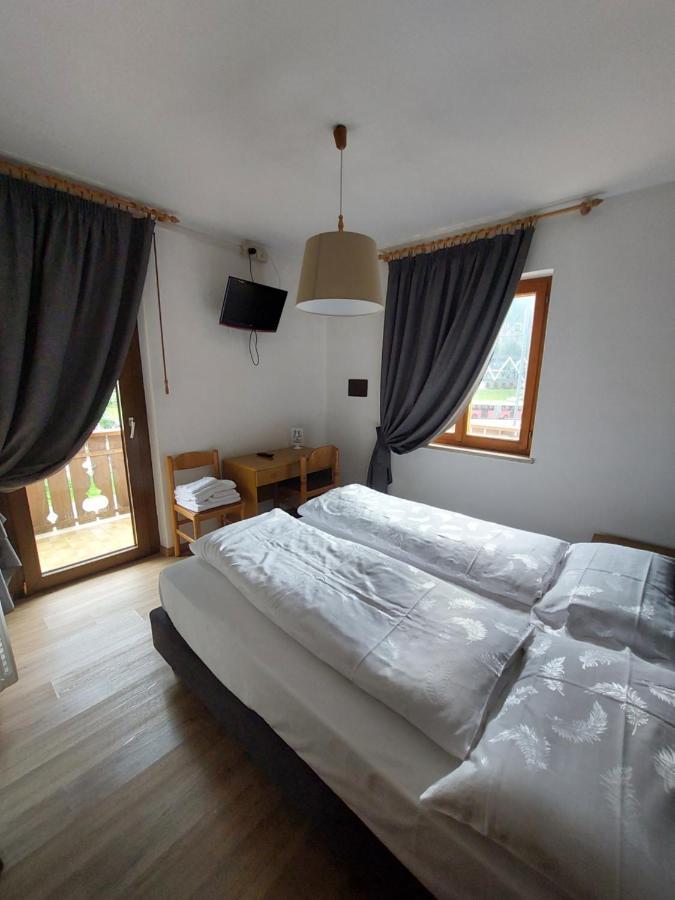 Bed and Breakfast Garni Monika Canazei Exterior foto